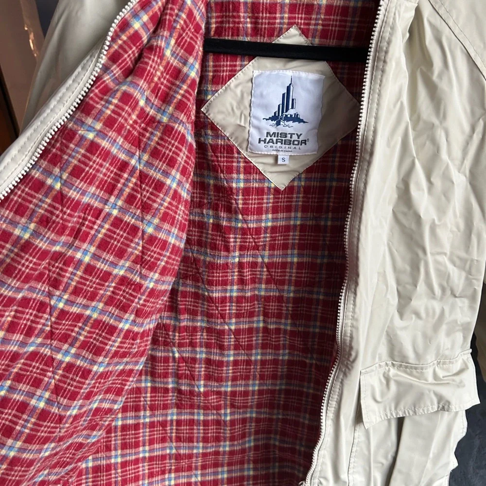 💗tan and flannel jacket - Picture 2 of 7